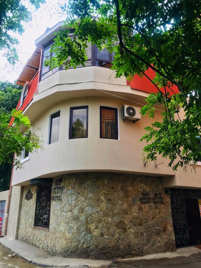 My Cityhotel Tbilisi Eksteriør bilde